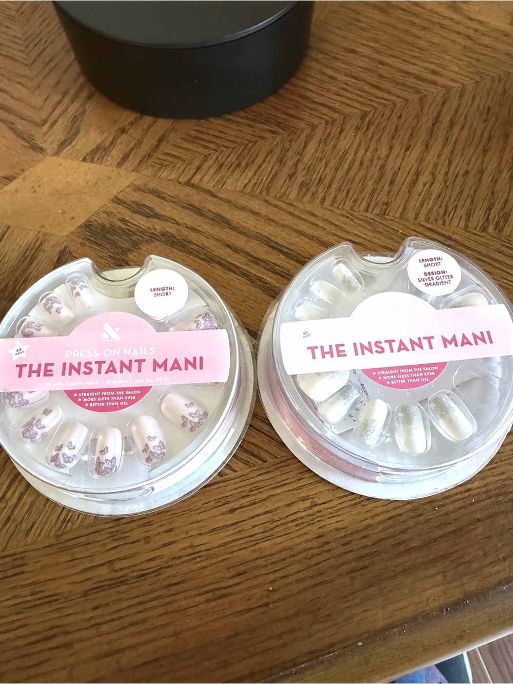 The Instant Mani Press-On Nails - Pink & White & silver Designs 2pc